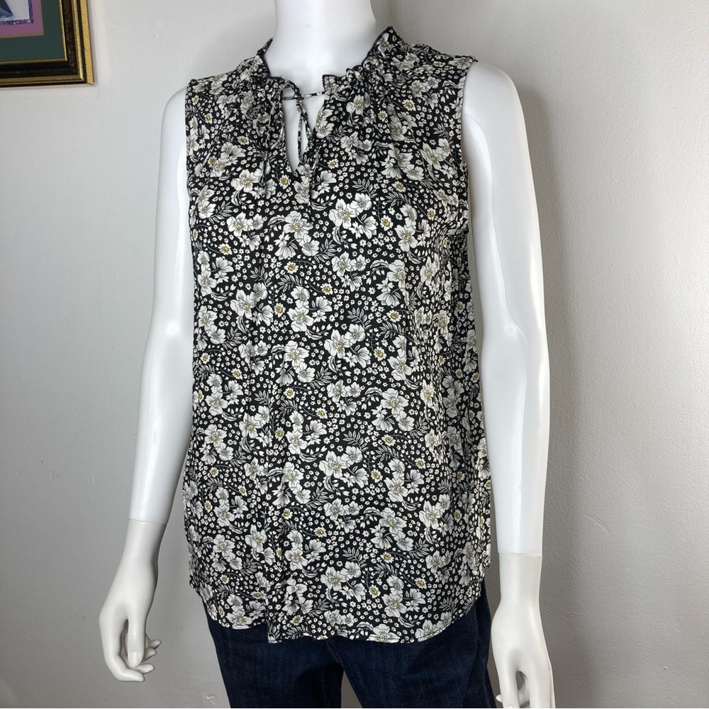 🌸✨ Premise Floral Blouse – NWT Beauty! - Picture 6 of 11
